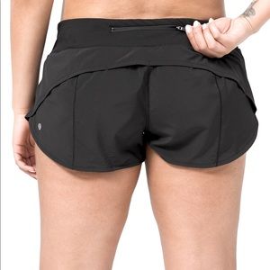 Lululemon Run: Speed Short Black (Size 4)
